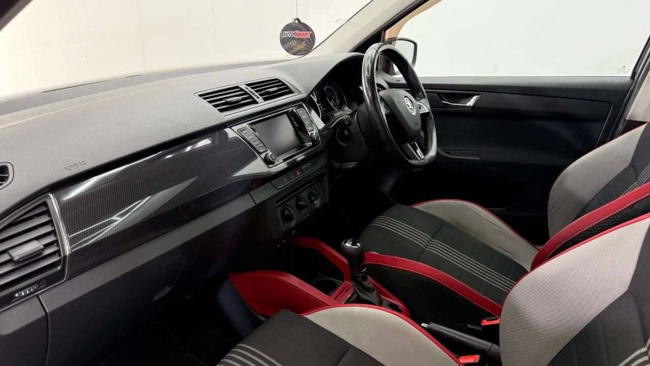 2017 SKODA FABIA 2017 SKODA FABIA