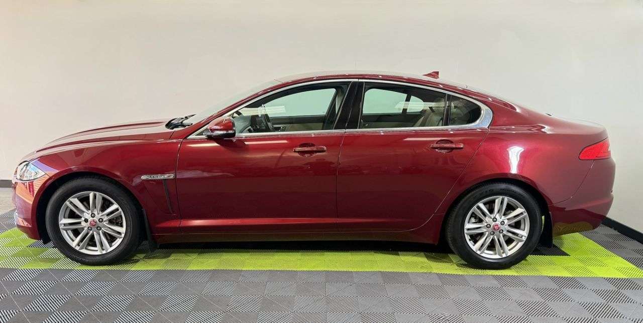 2014 JAGUAR XF 2014 JAGUAR XF