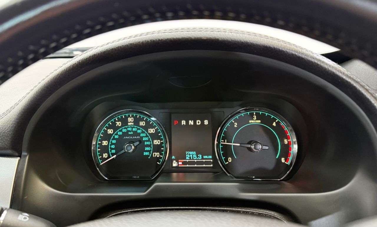 2014 JAGUAR XF 2014 JAGUAR XF