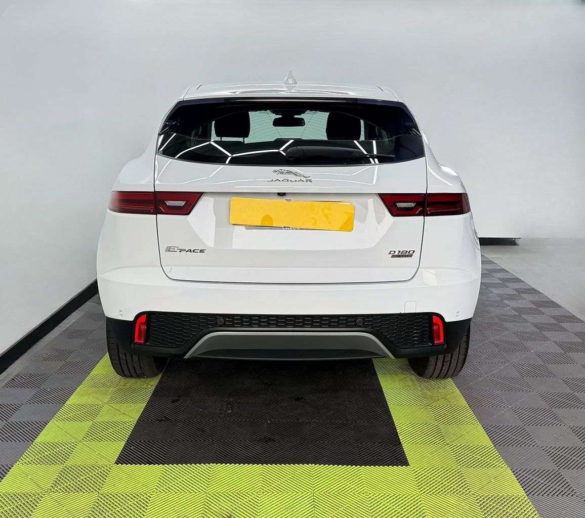 2018 JAGUAR E-PACE 2018 JAGUAR E-PACE