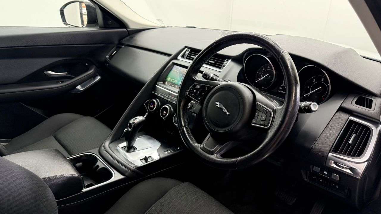 2018 JAGUAR E-PACE 2018 JAGUAR E-PACE