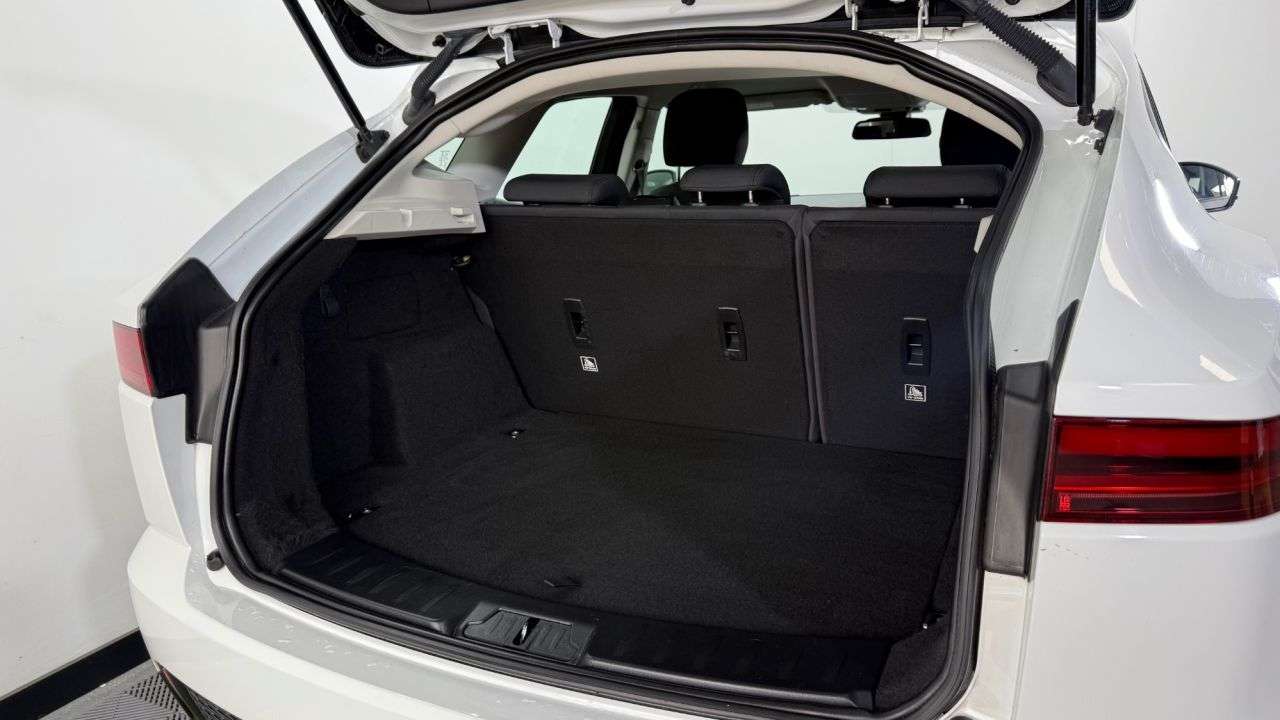 2018 JAGUAR E-PACE 2018 JAGUAR E-PACE