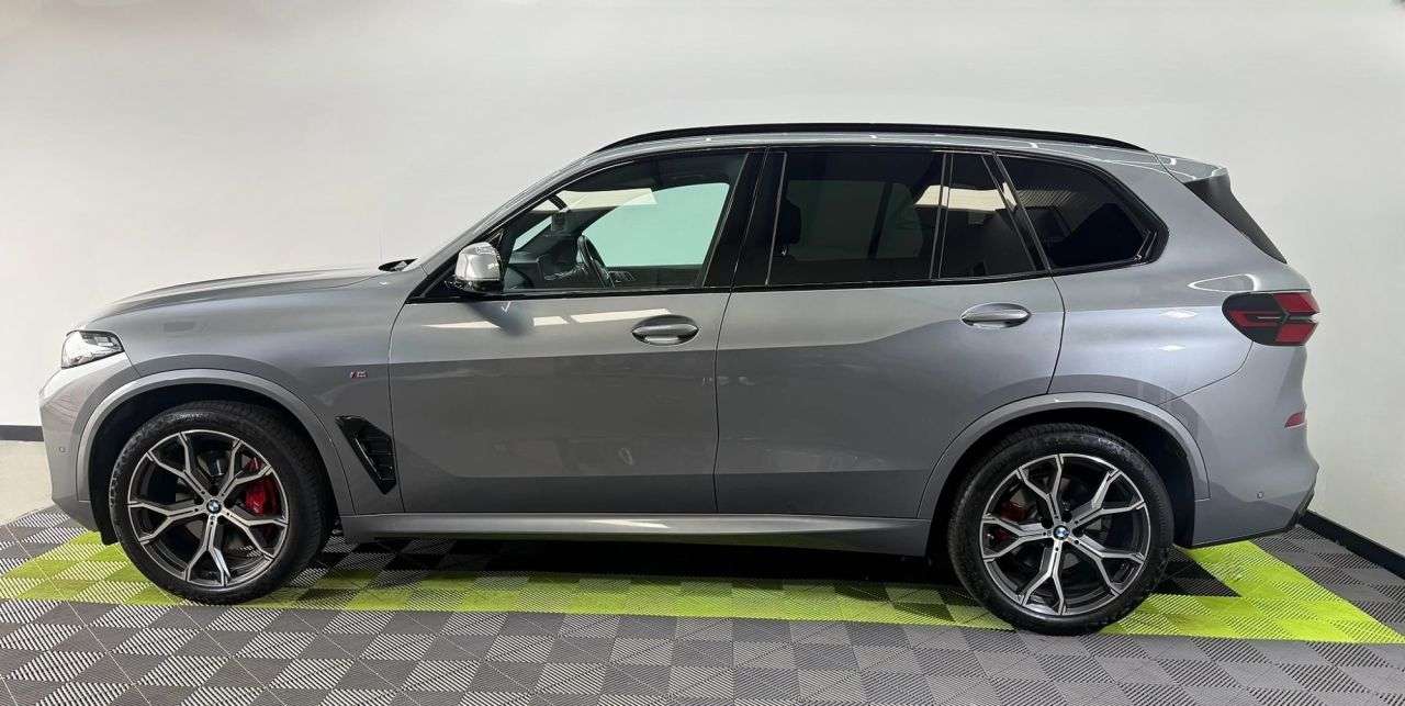 2023 BMW X5 2023 BMW X5