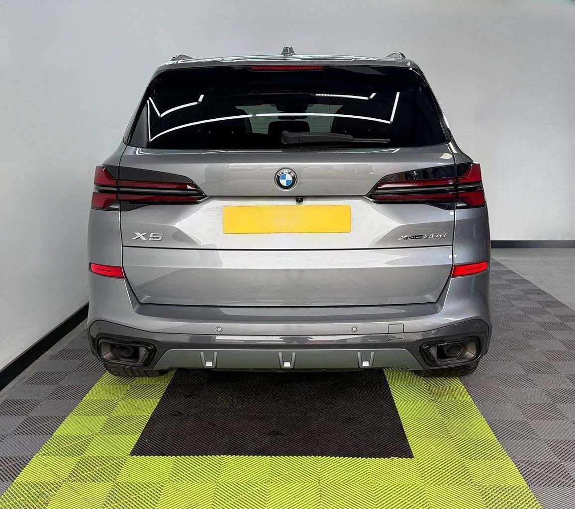 2023 BMW X5 2023 BMW X5