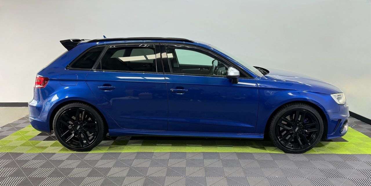 2015 AUDI S3 2015 AUDI S3