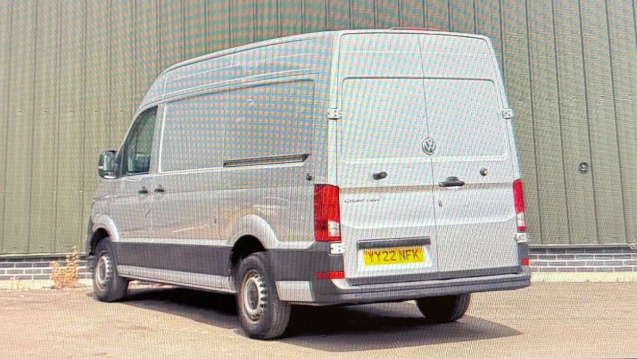A 2022 VOLKSWAGEN CRAFTER 2.0 TDI CR35 Trendline Panel Van 5dr Diesel Manual FWD MWB Euro 6 (s/s) (10 A 2022 VOLKSWAGEN CRAFTER 2.0 TDI CR35 Trendline Panel Van 5dr Diesel Manual FWD MWB Euro 6 (s/s) (10