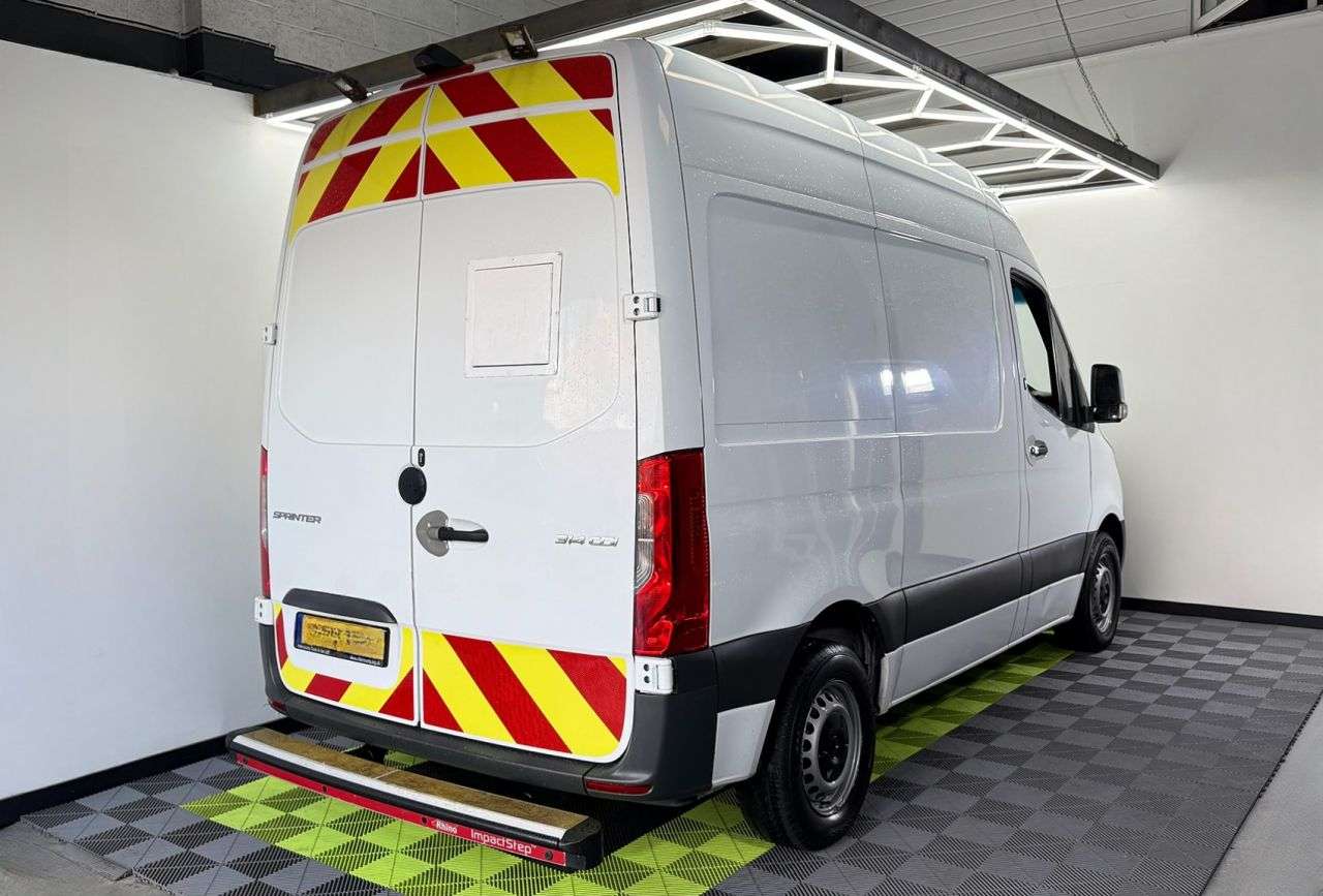 A 2019 MERCEDES-BENZ SPRINTER 2.1 314 CDI Progressive Panel Van 5dr Diesel G-Tronic FWD L1 H1 Euro 6 (s/s A 2019 MERCEDES-BENZ SPRINTER 2.1 314 CDI Progressive Panel Van 5dr Diesel G-Tronic FWD L1 H1 Euro 6 (s/s