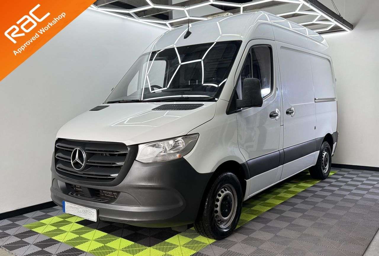 A 2019 MERCEDES-BENZ SPRINTER 2.1 314 CDI Progressive Panel Van 5dr Diesel G-Tronic FWD L1 H1 Euro 6 (s/s A 2019 MERCEDES-BENZ SPRINTER 2.1 314 CDI Progressive Panel Van 5dr Diesel G-Tronic FWD L1 H1 Euro 6 (s/s