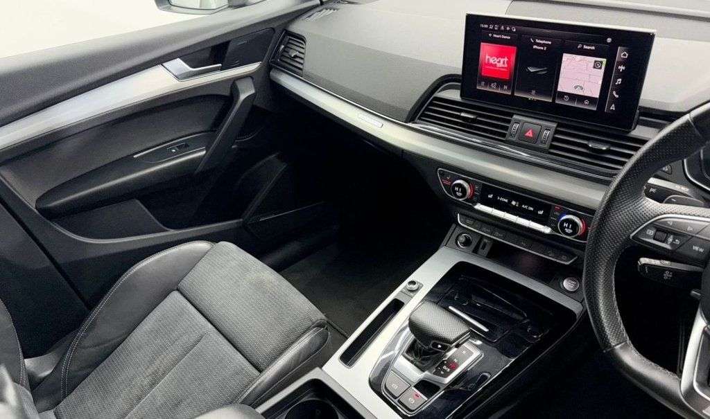 2021 AUDI Q5 2021 AUDI Q5