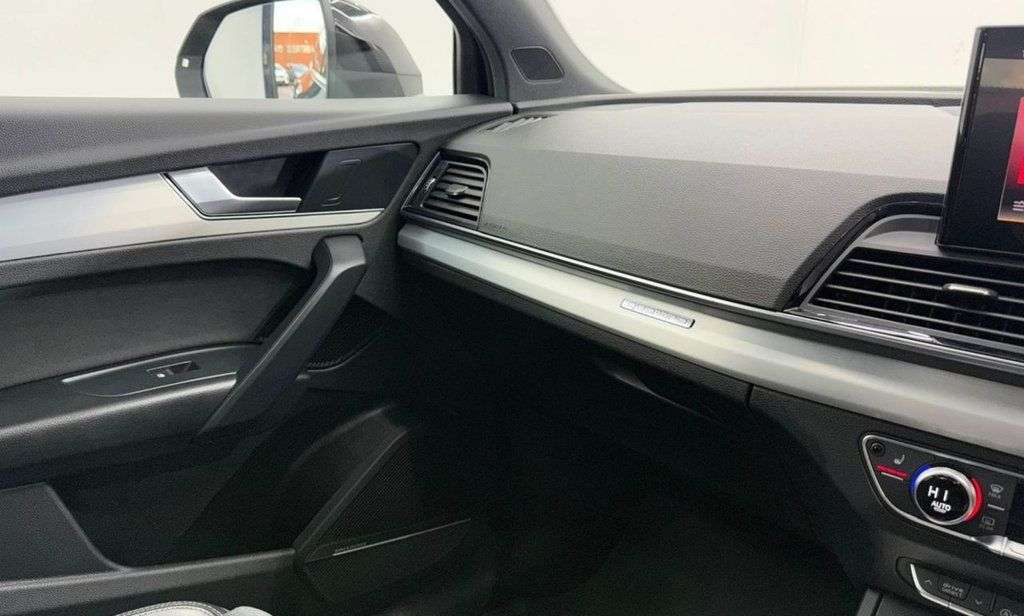 2021 AUDI Q5 2021 AUDI Q5