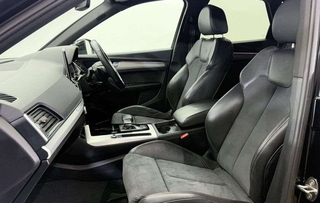 2021 AUDI Q5 2021 AUDI Q5