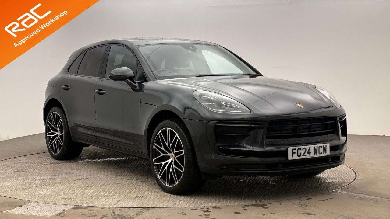 A 2024 PORSCHE MACAN 2.0T SUV 5dr Petrol PDK 4WD Euro 6 (s/s) (265 ps) A 2024 PORSCHE MACAN 2.0T SUV 5dr Petrol PDK 4WD Euro 6 (s/s) (265 ps)