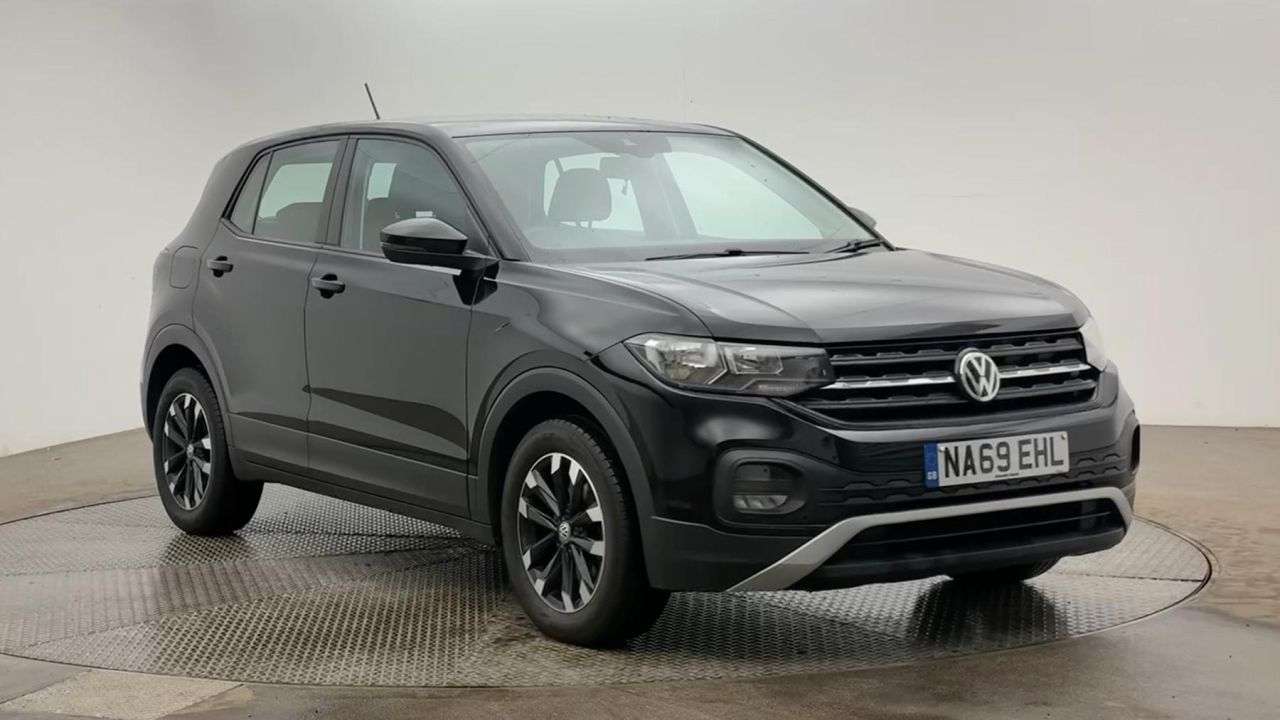 A 2019 VOLKSWAGEN T-CROSS 1.0 TSI S SUV 5dr Petrol Manual Euro 6 (s/s) (95 ps) A 2019 VOLKSWAGEN T-CROSS 1.0 TSI S SUV 5dr Petrol Manual Euro 6 (s/s) (95 ps)