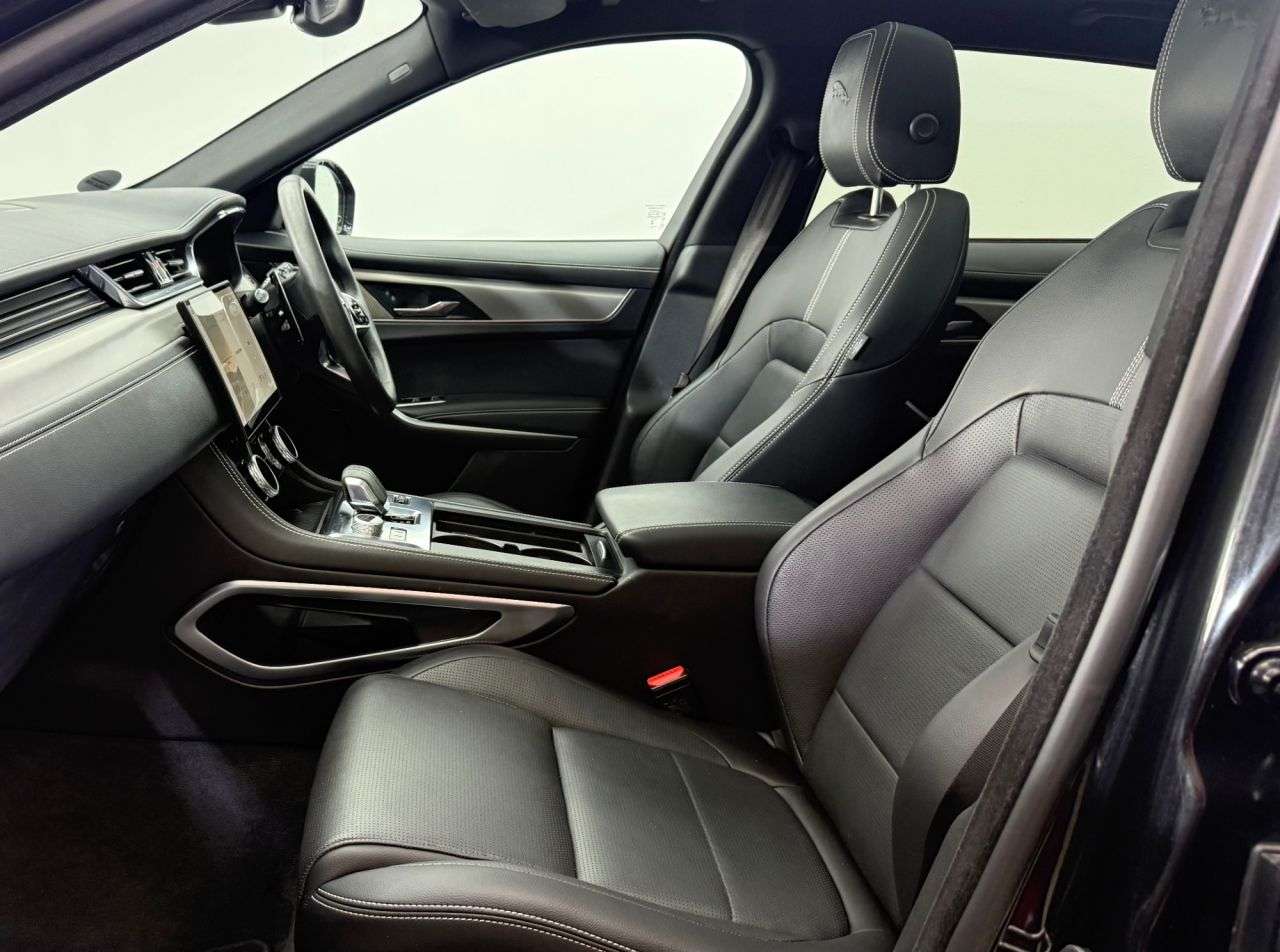 2024 JAGUAR F-PACE 2024 JAGUAR F-PACE
