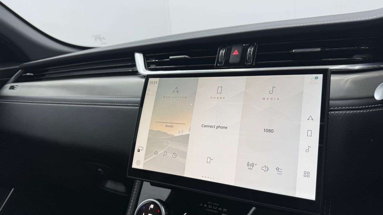 2024 JAGUAR F-PACE 2024 JAGUAR F-PACE