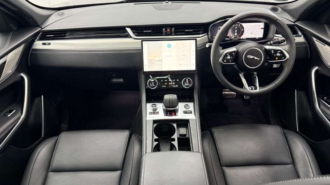 2024 JAGUAR F-PACE 2024 JAGUAR F-PACE