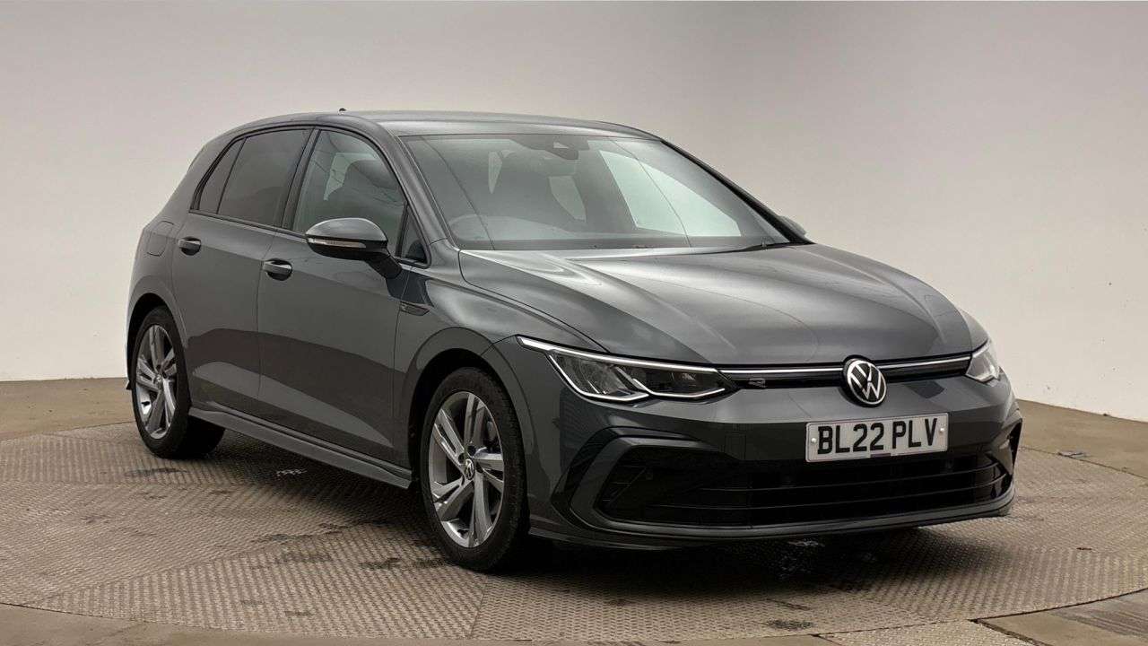 A 2022 VOLKSWAGEN GOLF 1.5 TSI R-Line Hatchback 5dr Petrol Manual Euro 6 (s/s) (150 ps) A 2022 VOLKSWAGEN GOLF 1.5 TSI R-Line Hatchback 5dr Petrol Manual Euro 6 (s/s) (150 ps)