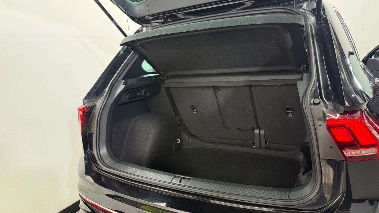 2023 VOLKSWAGEN TIGUAN 2023 VOLKSWAGEN TIGUAN