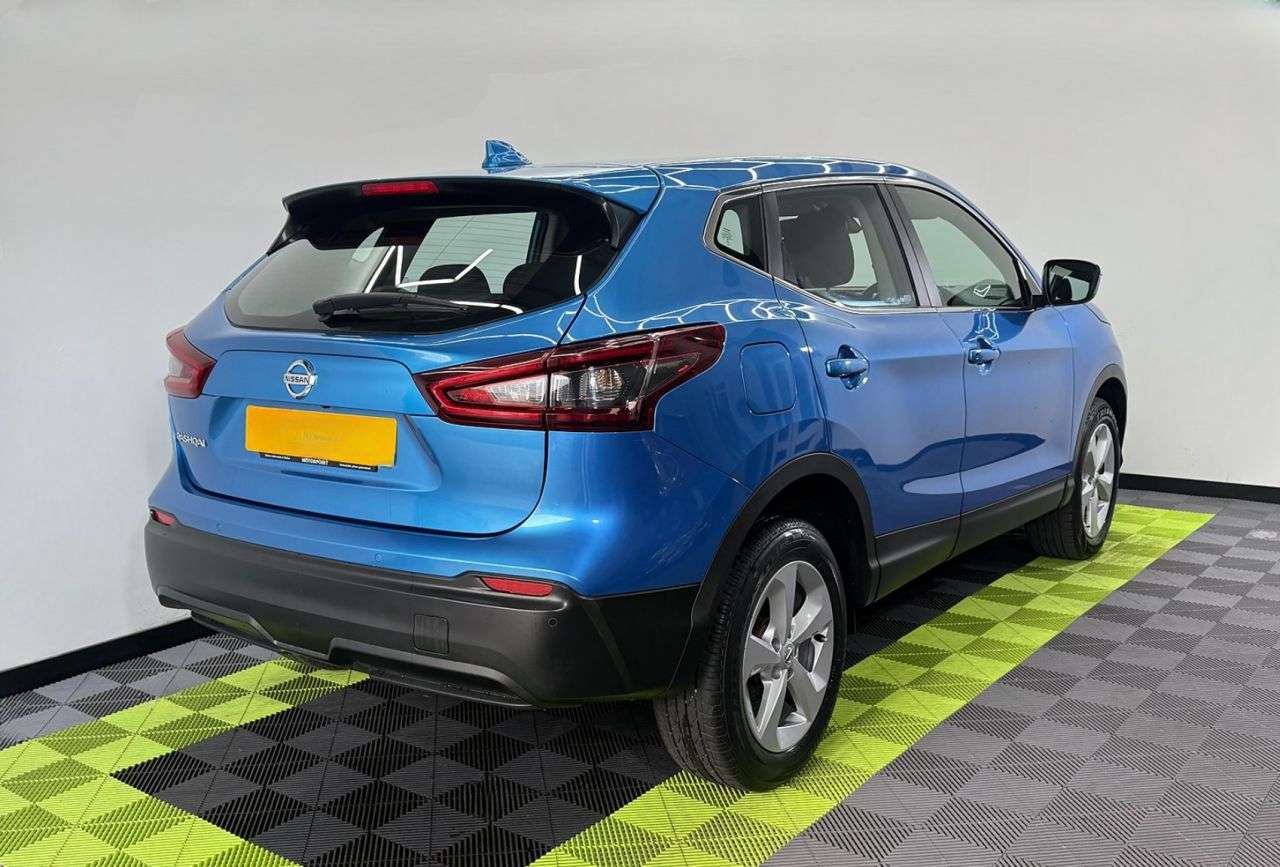 A 2021 NISSAN QASHQAI 1.3 DIG-T Acenta Premium SUV 5dr Petrol Manual Euro 6 (s/s) (140 ps) A 2021 NISSAN QASHQAI 1.3 DIG-T Acenta Premium SUV 5dr Petrol Manual Euro 6 (s/s) (140 ps)