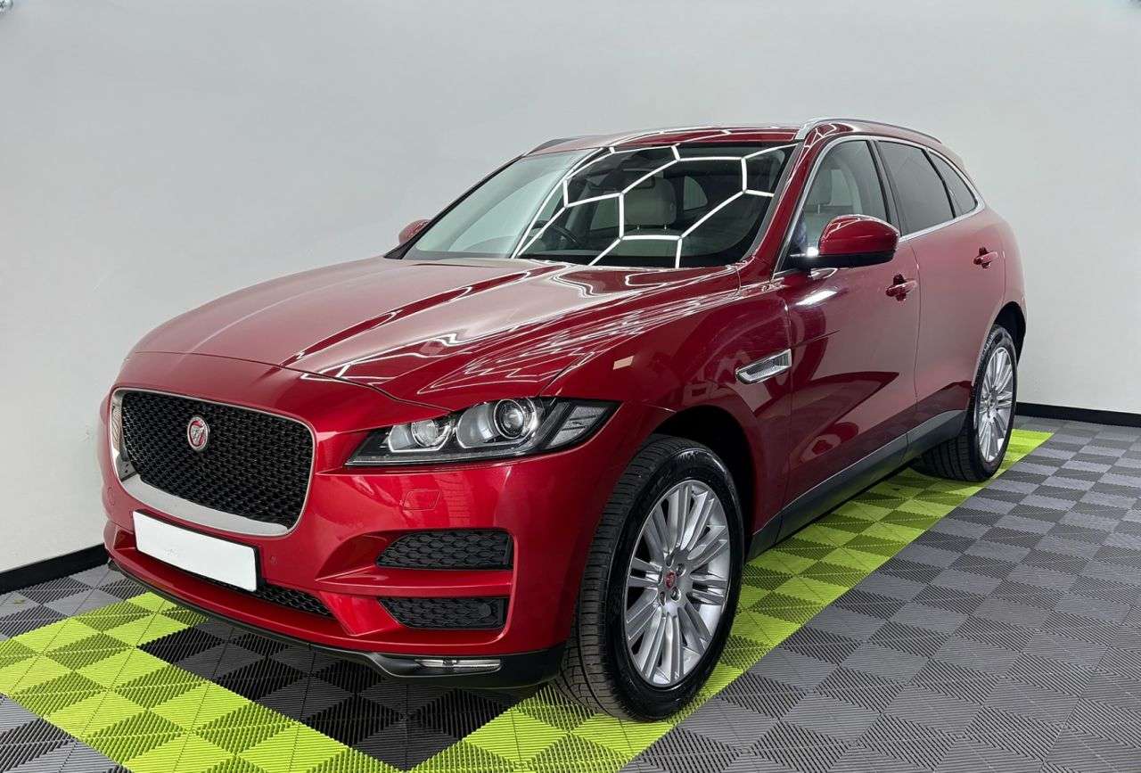 A 2017 JAGUAR F-PACE 2.0 D180 Portfolio SUV 5dr Diesel Auto AWD Euro 6 (s/s) (180 ps) A 2017 JAGUAR F-PACE 2.0 D180 Portfolio SUV 5dr Diesel Auto AWD Euro 6 (s/s) (180 ps)