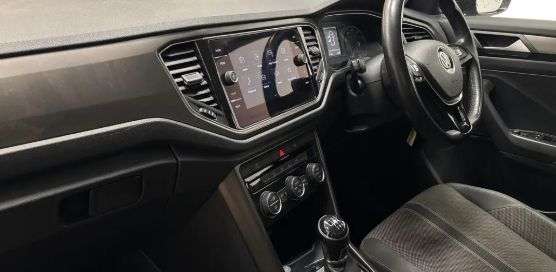 2018 VOLKSWAGEN T-ROC 2018 VOLKSWAGEN T-ROC