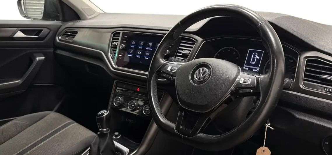 2018 VOLKSWAGEN T-ROC 2018 VOLKSWAGEN T-ROC