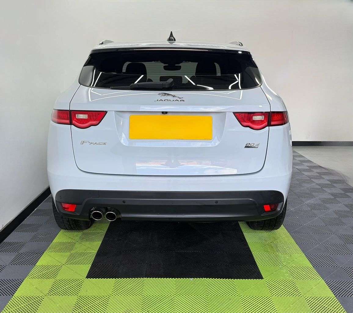 2019 JAGUAR F-PACE 2019 JAGUAR F-PACE
