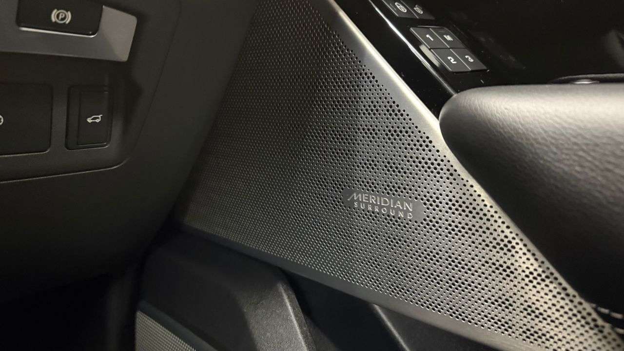 2019 LAND ROVER RANGE ROVER VELAR 2019 LAND ROVER RANGE ROVER VELAR