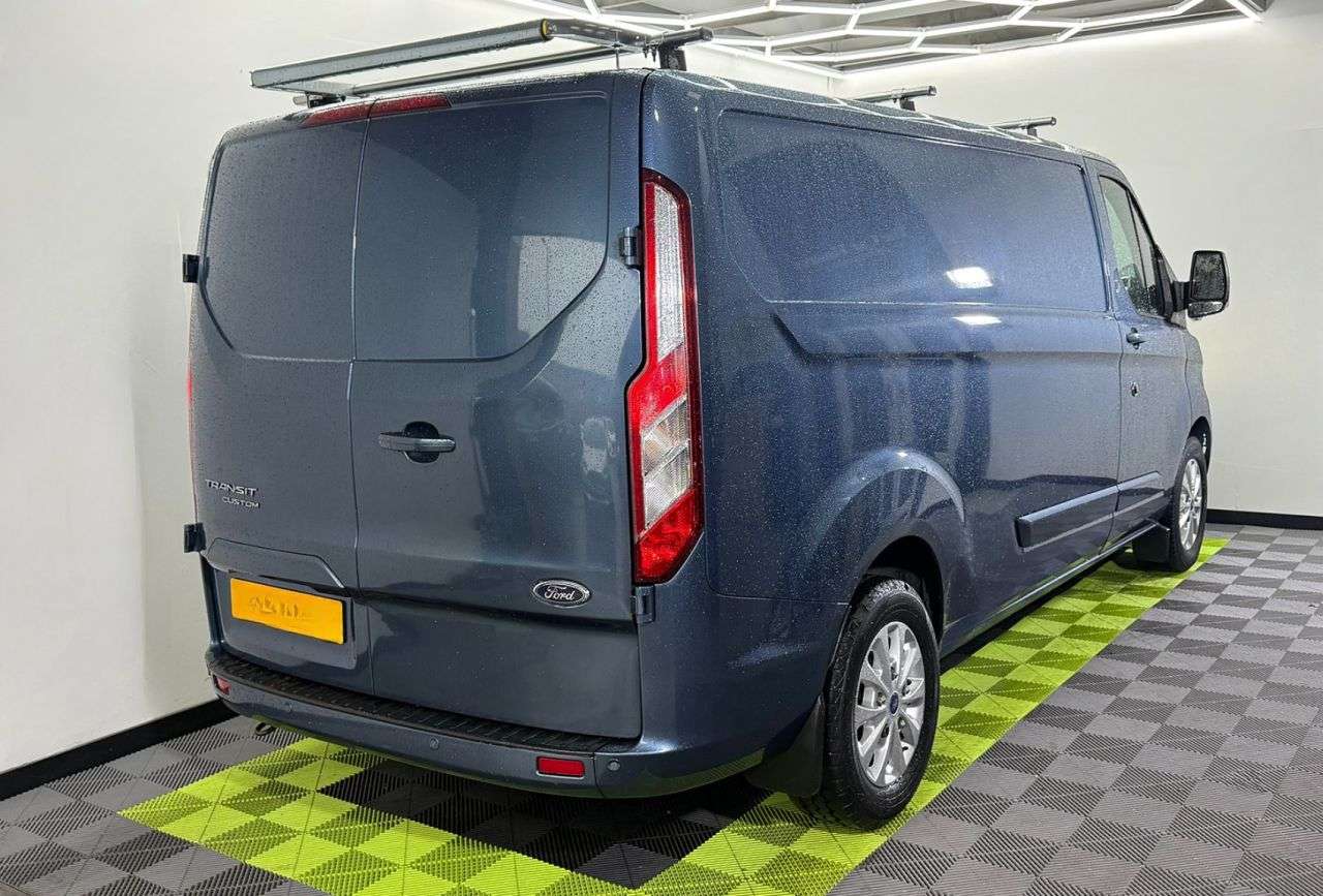 A 2021 FORD TRANSIT CUSTOM 2.0 300 EcoBlue Limited Panel Van 5dr Diesel Manual L2 H1 Euro 6 (s/s) (130 A 2021 FORD TRANSIT CUSTOM 2.0 300 EcoBlue Limited Panel Van 5dr Diesel Manual L2 H1 Euro 6 (s/s) (130