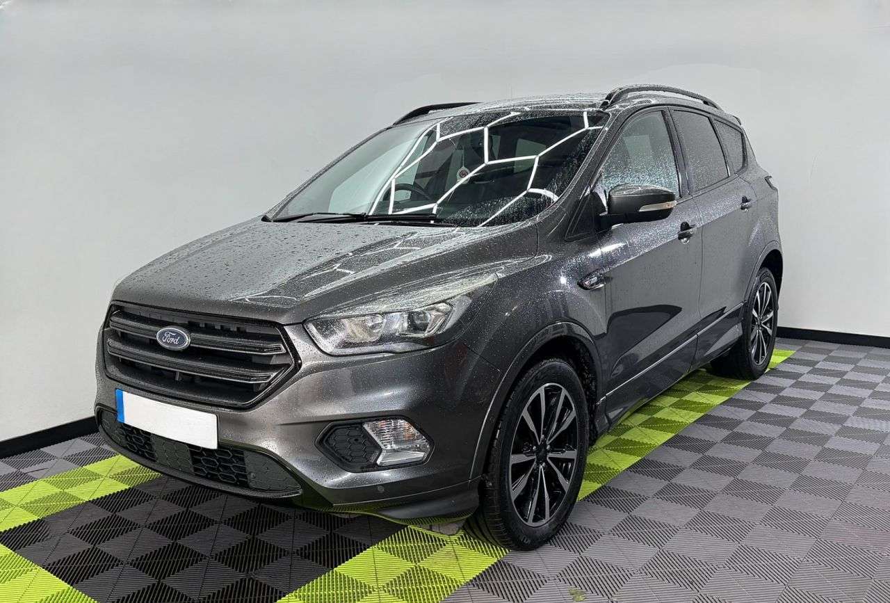 A 2017 FORD KUGA 2.0 TDCi EcoBlue ST-Line SUV 5dr Diesel Manual Euro 6 (s/s) (150 ps) A 2017 FORD KUGA 2.0 TDCi EcoBlue ST-Line SUV 5dr Diesel Manual Euro 6 (s/s) (150 ps)