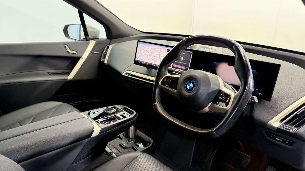 2023 BMW IX 2023 BMW IX