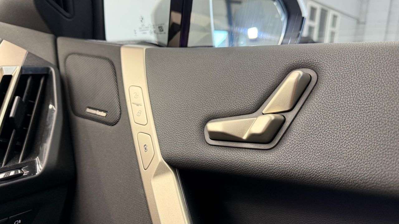 2023 BMW IX 2023 BMW IX