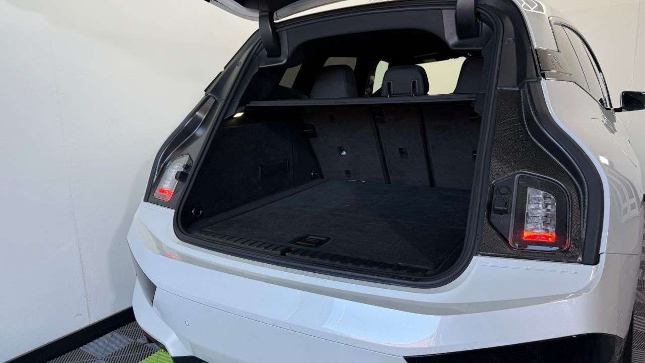 2023 BMW IX 2023 BMW IX