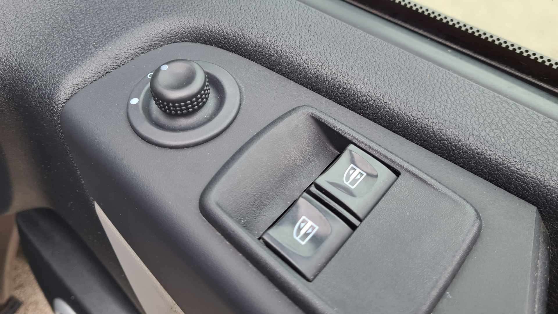 2016 RENAULT TRAFIC 2016 RENAULT TRAFIC