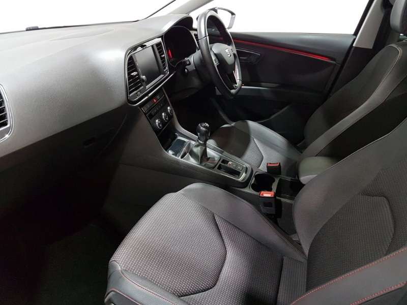 A 2017 SEAT LEON ECOTSI FR TECHNOLOGY A 2017 SEAT LEON ECOTSI FR TECHNOLOGY