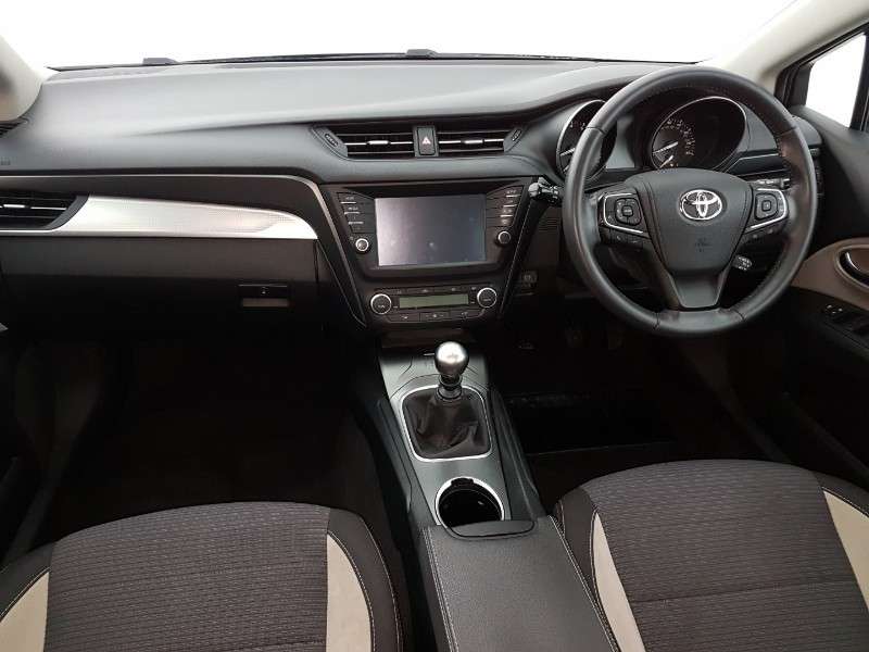 2016 TOYOTA AVENSIS 2016 TOYOTA AVENSIS