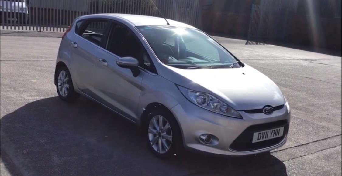 Check out this Volkswagen Golf 2011 Diesel Manual