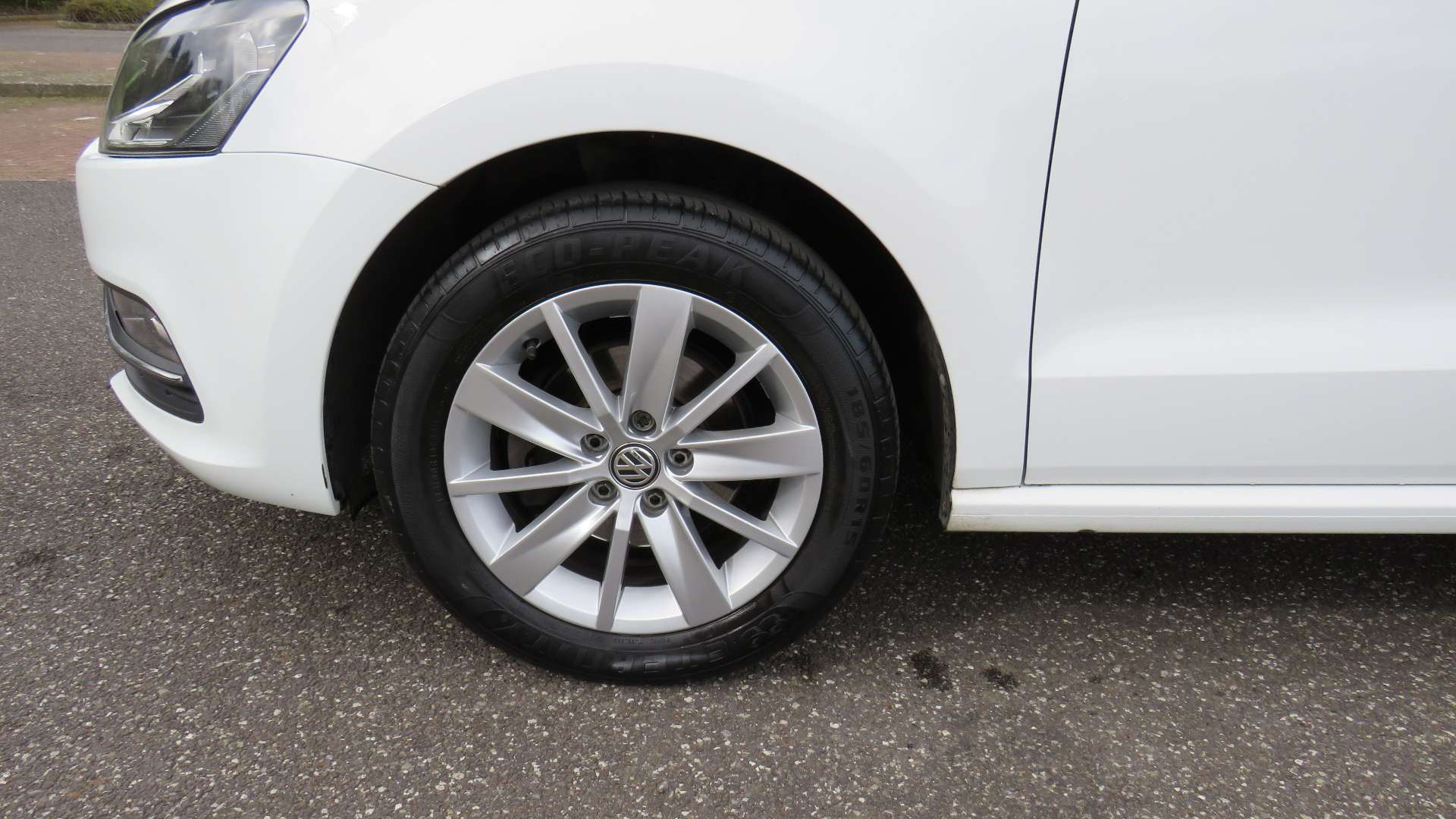 2015 VOLKSWAGEN POLO 2015 VOLKSWAGEN POLO