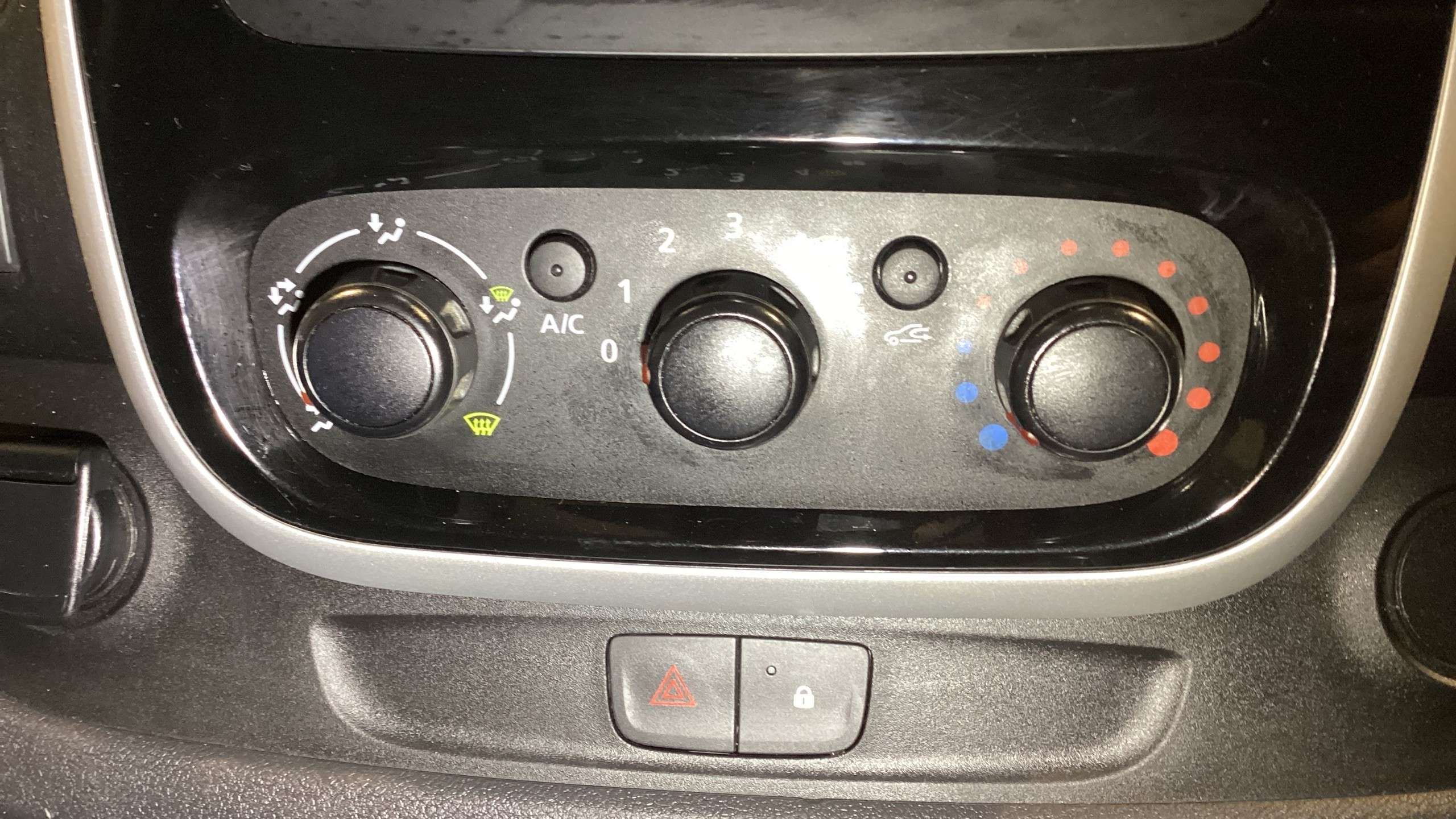 2018 RENAULT TRAFIC 2018 RENAULT TRAFIC