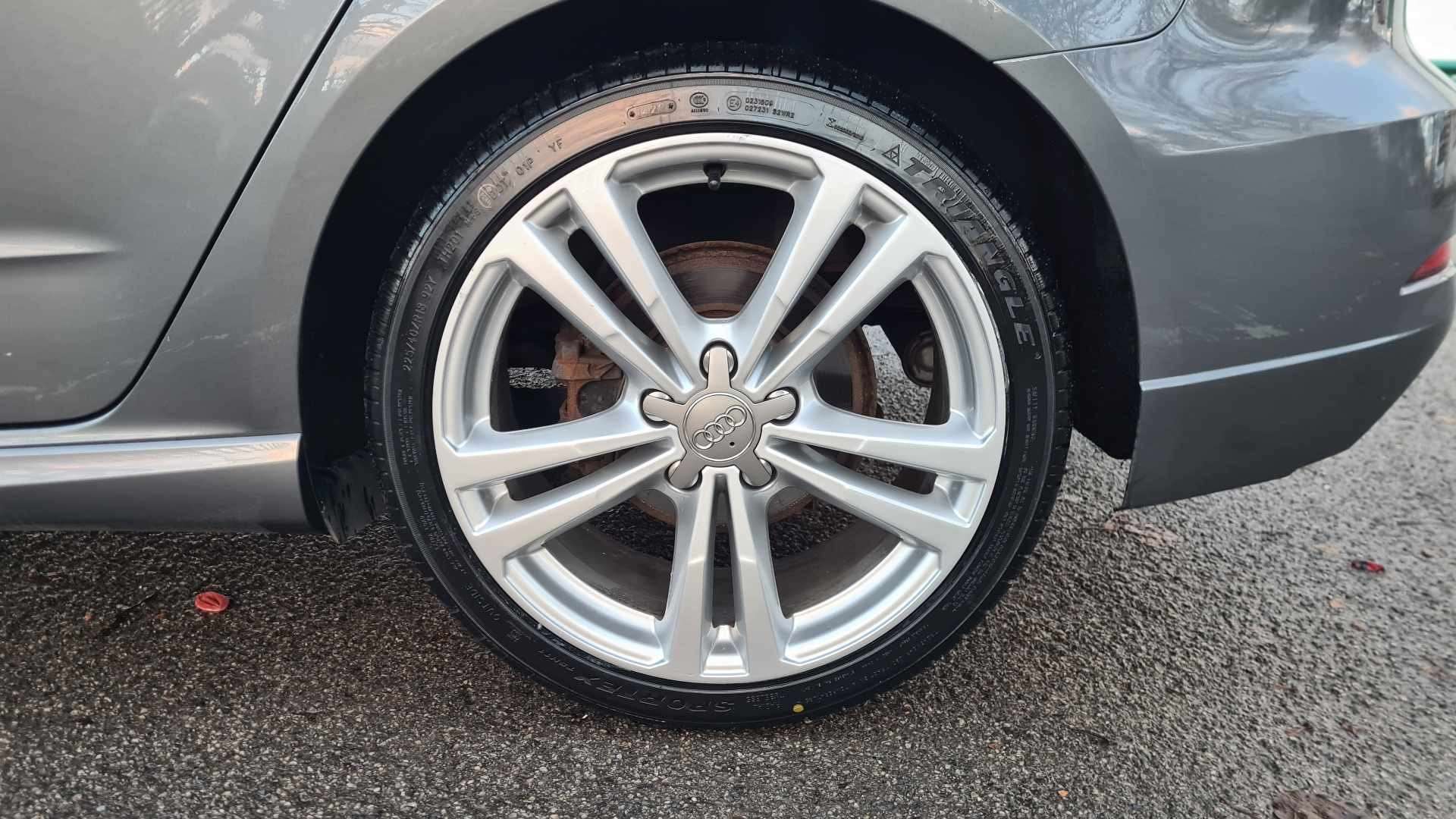 A 2016 AUDI A3 TDI S LINE A 2016 AUDI A3 TDI S LINE