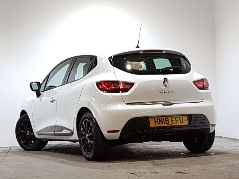 A 2018 RENAULT CLIO DYNAMIQUE NAV TCE A 2018 RENAULT CLIO DYNAMIQUE NAV TCE