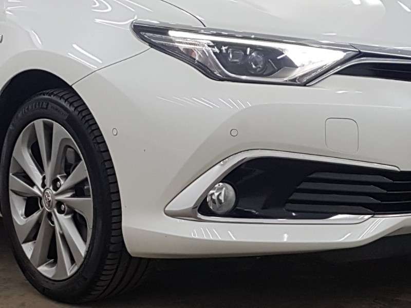 2018 TOYOTA AURIS 2018 TOYOTA AURIS