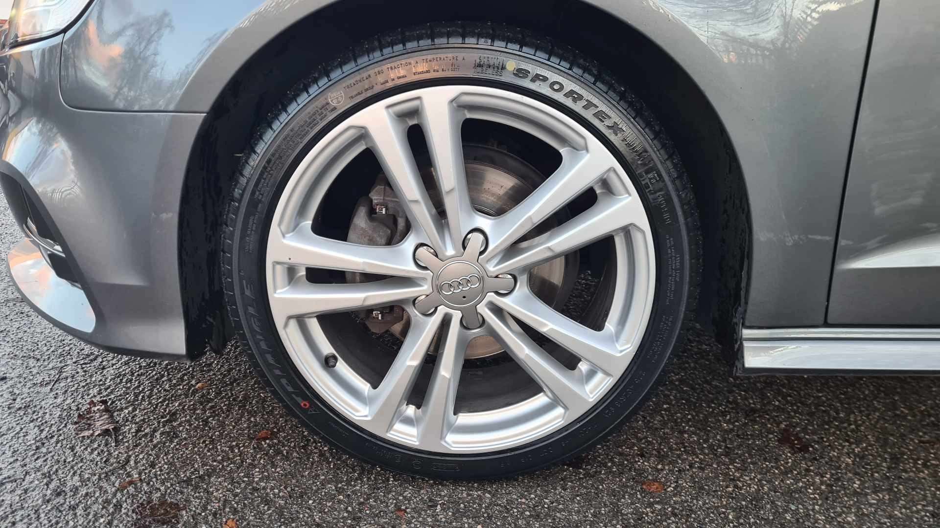 A 2016 AUDI A3 TDI S LINE A 2016 AUDI A3 TDI S LINE