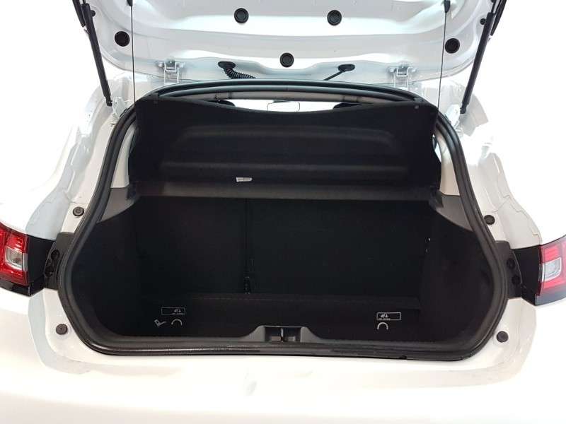 2018 RENAULT CLIO 2018 RENAULT CLIO