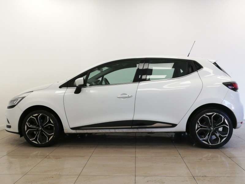 2017 RENAULT CLIO 2017 RENAULT CLIO
