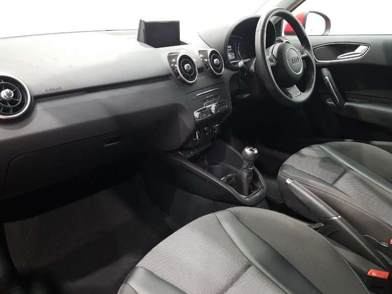 2016 AUDI A1 2016 AUDI A1