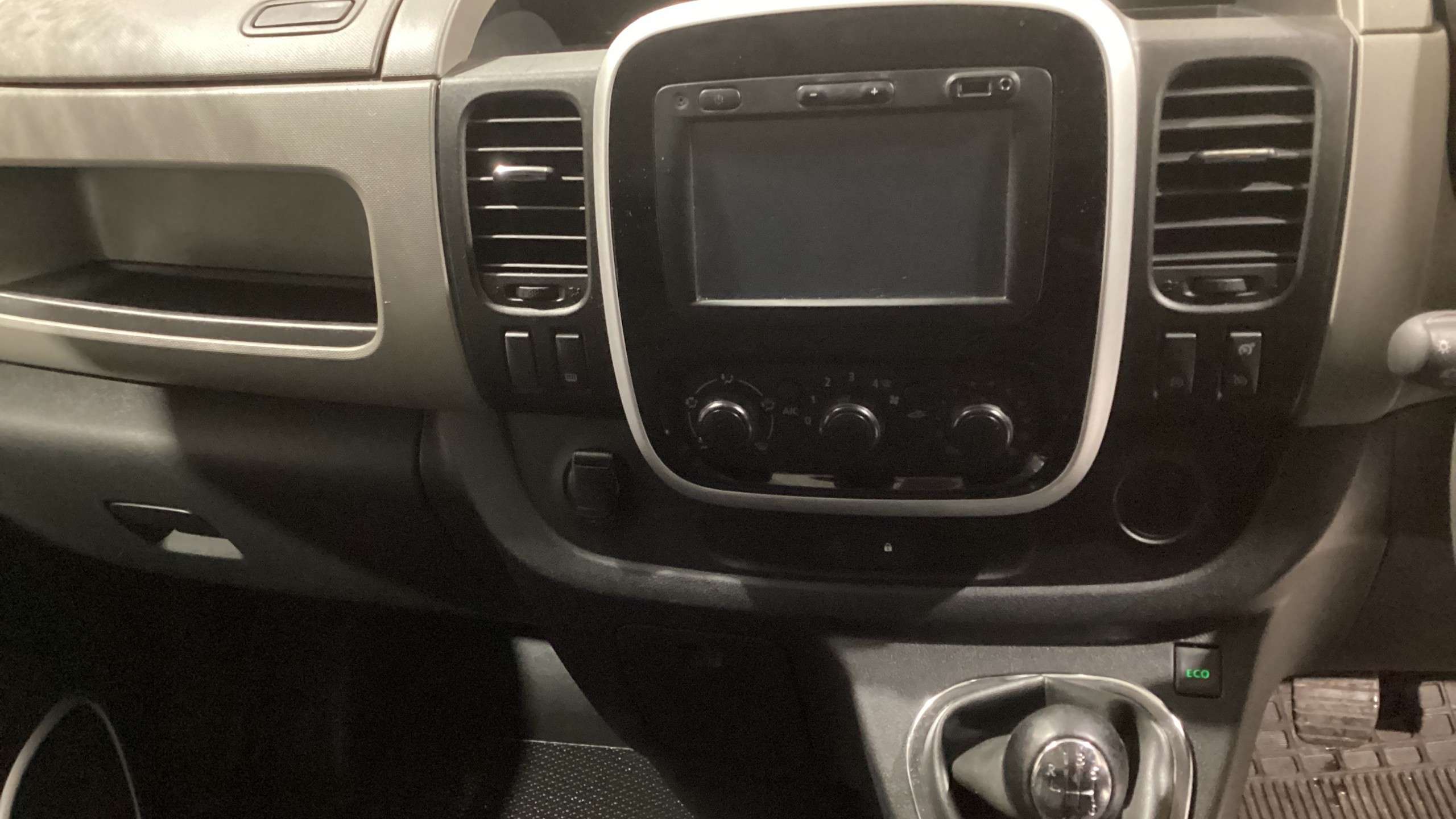 2018 RENAULT TRAFIC 2018 RENAULT TRAFIC