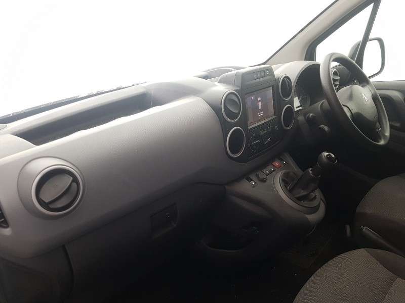 2017 PEUGEOT PARTNER 2017 PEUGEOT PARTNER
