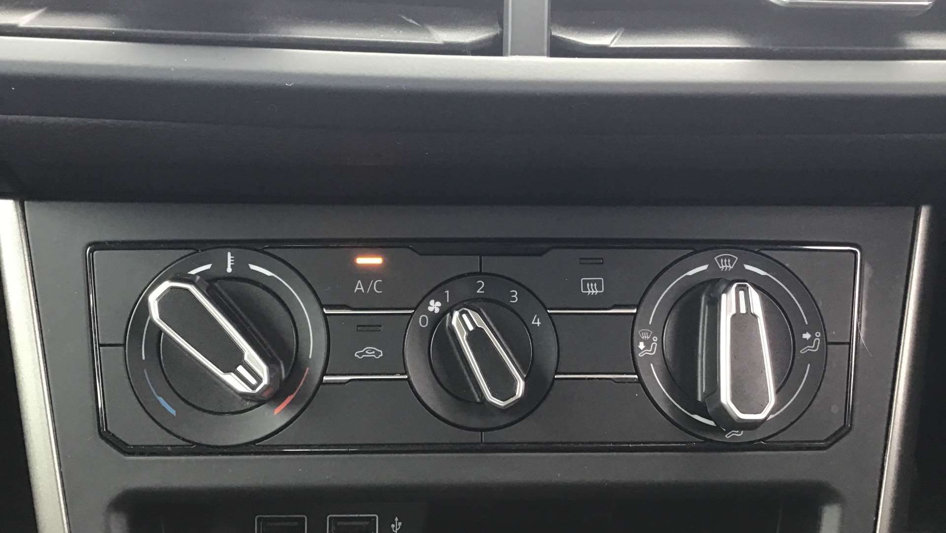 2018 VOLKSWAGEN POLO 2018 VOLKSWAGEN POLO