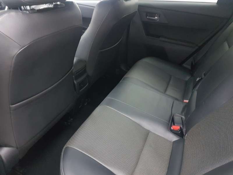 2018 TOYOTA AURIS 2018 TOYOTA AURIS